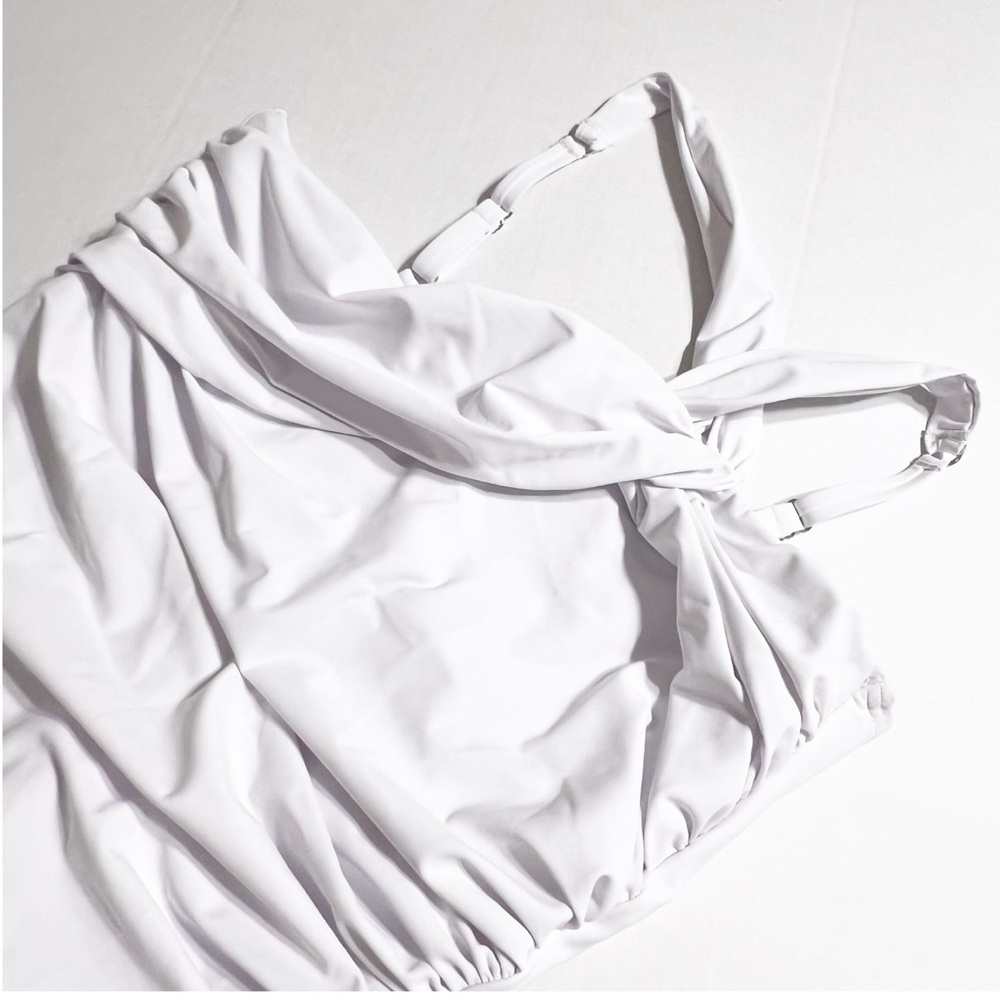 Plus Size Miraclesuit Rock Solid Europa White One… - image 7